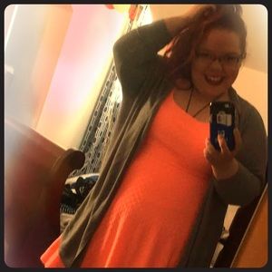 Meet your Posher, Courtnee